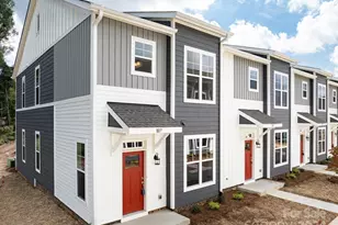 1008 Ribbon Ln, Charlotte, NC 28205 - Photo 1