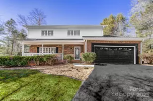 108 La Bellevue St, Morganton, NC 28655 - Photo 1