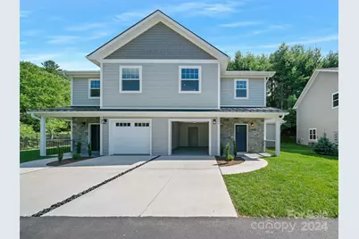 200 Red Twig Lane #Unit 201, Burnsville, NC 28714 - Photo 1