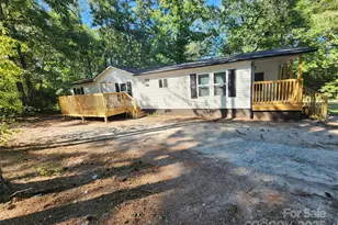 174 Lake Rest Ln, Carthage, NC 28327 - Photo 1