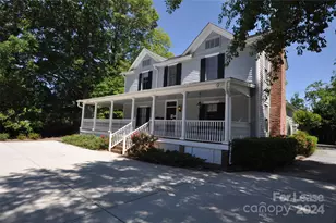 16 Oak Grove St, Mount Holly, NC 28120 - Photo 1