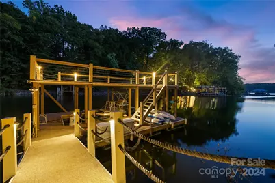 127 Harborcliff Drive, Statesville, NC 28677 - Photo 1