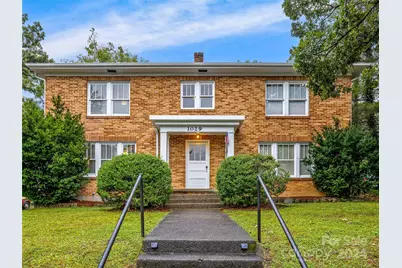 1029 Patton Street, Hendersonville, NC 28792 - Photo 1