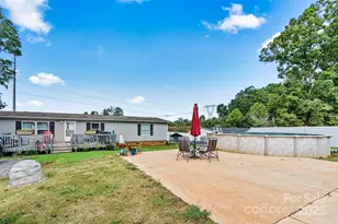 7686 Hickory Creek Dr, Denver, NC 28037 - Photo 1