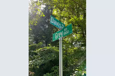 1917 Davis Road #4, Davidson, NC 28036 - Photo 1