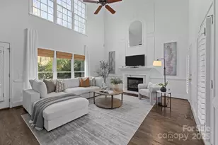 5303 Shasta Hill Ct, Charlotte, NC 28211 - Photo 1