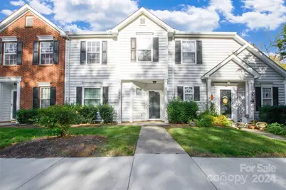 992 Heritage Parkway, Fort Mill, SC 29715 - Photo 1