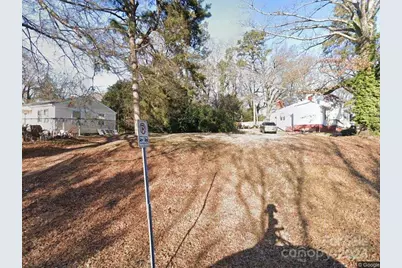 2451 Columbus Circle #19, Charlotte, NC 28208 - Photo 1