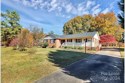 4038 Belshire Lane, Charlotte, NC 28205 - Photo 1