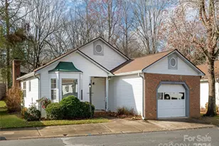 312 Somerton Ct, Hendersonville, NC 28791 - Photo 1