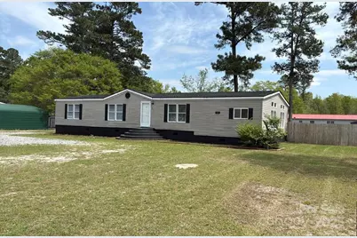 16781 Sanders Circle, Laurinburg, NC 28352 - Photo 1