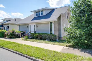 233 Davie Ave, Statesville, NC 28677 - Photo 1