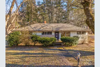 713 Brown Avenue, Waynesville, NC 28786 - Photo 1