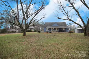 2913 & 2901 Wesleyan Church Rd, Lincolnton, NC 28092 - Photo 1
