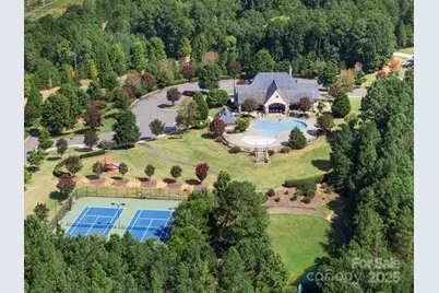 3001 Lake Pointe Drive, Belmont, NC 28012 - Photo 1