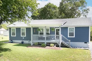 413 London St, Morganton, NC 28655 - Photo 1