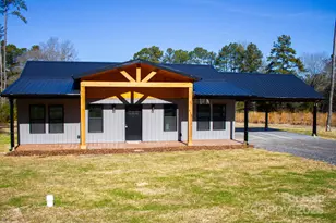411 E Gary St, Candor, NC 27229 - Photo 1