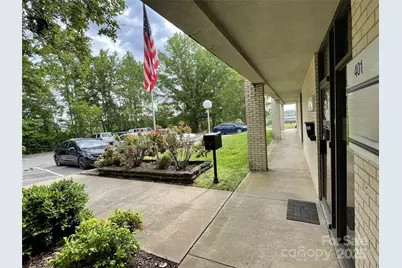 1835 Davie Avenue #Suite 401, Statesville, NC 28677 - Photo 1
