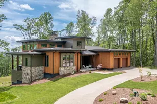 432 E Gdn Trl, Hendersonville, NC 28792 - Photo 1