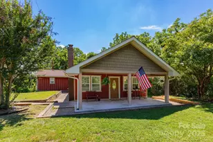 15 Weaver Hill Rd, Asheville, NC 28805 - Photo 1