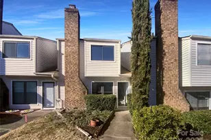 10945 Carmel Crossing Rd, Charlotte, NC 28226 - Photo 1