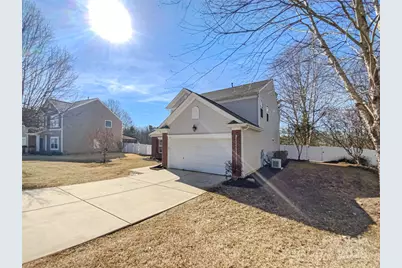 133 Jacobs Woods Circle, Troutman, NC 28166 - Photo 1