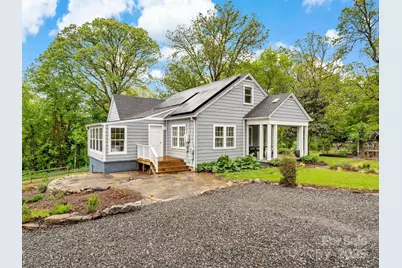 318 Stonewall Avenue, Swannanoa, NC 28778 - Photo 1