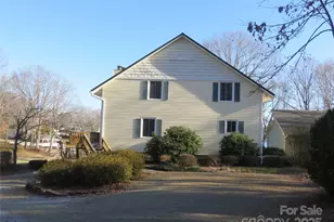 8188 Normandy Rd, Denver, NC 28037 - Photo 1