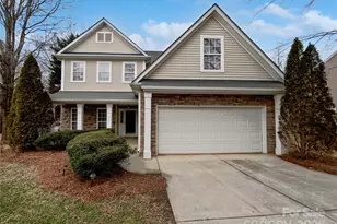 2507 Oakdale Creek Ln, Charlotte, NC 28216 - Photo 1