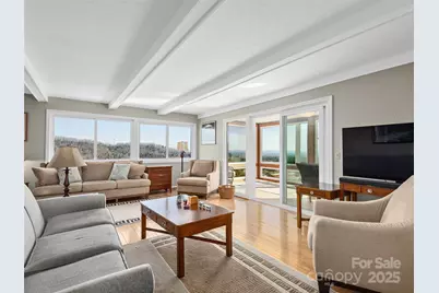 516 Davis Mountain Road, Hendersonville, NC 28739 - Photo 1