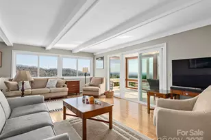 516 Davis Mountain Rd, Hendersonville, NC 28739 - Photo 1