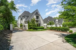 1328 S Kings Dr, Charlotte, NC 28207 - Photo 1