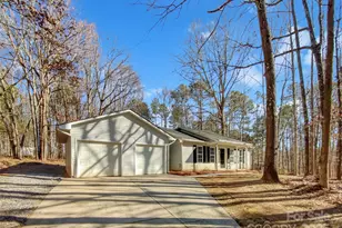 215 Creek View Rd, Mooresville, NC 28117 - Photo 1