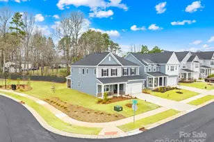 118 Golden Trl, Mooresville, NC 28115 - Photo 1