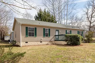 18 Philips Ct, Fletcher, NC 28732 - Photo 1