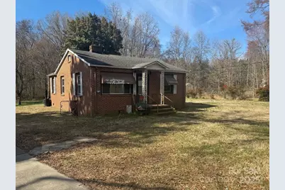 128 Trexler Avenue, Mount Holly, NC 28120 - Photo 1