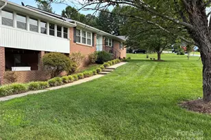 107 Mull Ln, Morganton, NC 28655 - Photo 1