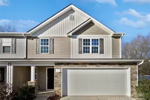 121 Woodbridge Cir, Mount Holly, NC 28120 - Photo 1