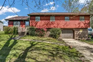 10 Laurel Brook Dr, Hendersonville, NC 28792 - Photo 1