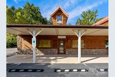 271 Old Barn Road #Unit A, Hendersonville, NC 28791 - Photo 1