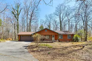 160 Lakota Ln, Tryon, NC 28782 - Photo 1