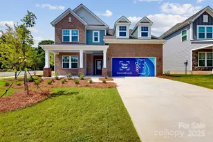 11105 Lochmere Rd, Charlotte, NC 28278 - Photo 1