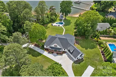 106 Beachview Drive, Mooresville, NC 28117 - Photo 1