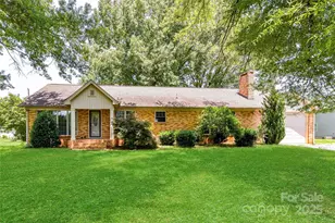 7770 Sherrills Ford Rd, Sherrills Ford, NC 28673 - Photo 1