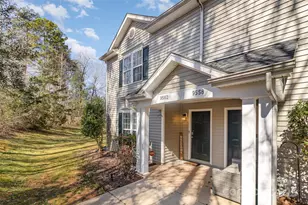9562 Littleleaf Dr, Charlotte, NC 28215 - Photo 1
