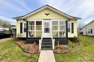 101 Loya St, Mount Holly, NC 28120 - Photo 1