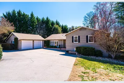 2035 2nd Street NW, Hickory, NC 28601 - Photo 1