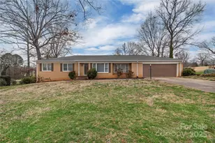 107 Pine Lake Dr, Kings Mountain, NC 28086 - Photo 1