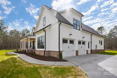 1560 S Arant Street, Pageland, SC 29728 - Photo 1