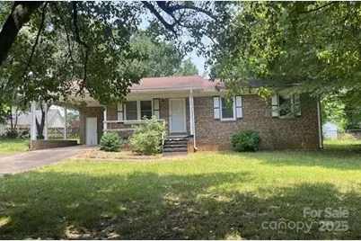 1327 1/2 Crestview Drive, Shelby, NC 28150 - Photo 1
